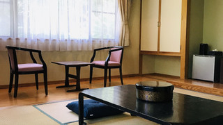 和室角部屋 共用バスルーム