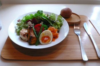 「トラヤ トウキョウ」 料理 39575960 ベジタリアンプレートでございます。