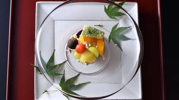 旅館のお食事処 / 28