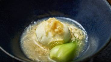 食事・飲み物 / 36