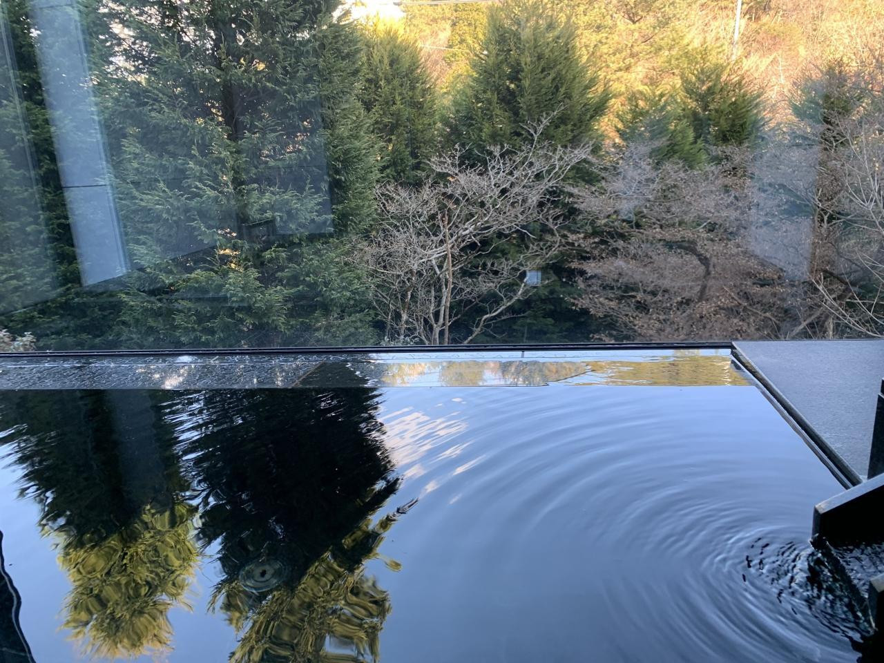 記憶に残る旅時間。温泉や絶景を満喫する極上宿へ3228423