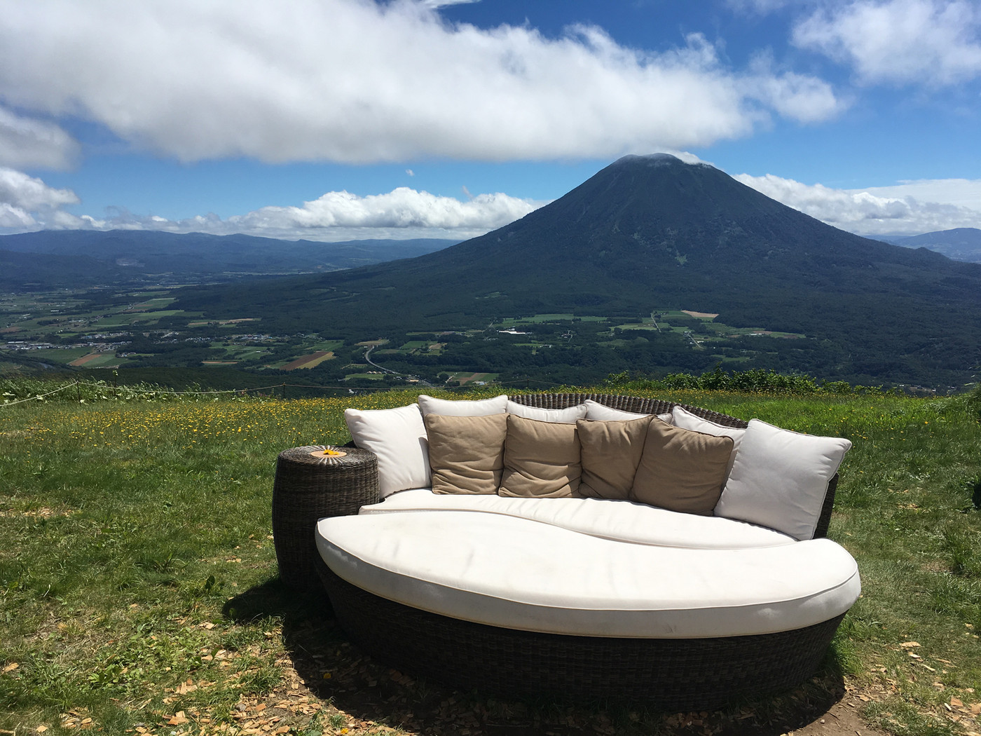 ニセコグランヒラフリゾートのサマーゴンドラ。羊蹄山が綺麗な見えました。