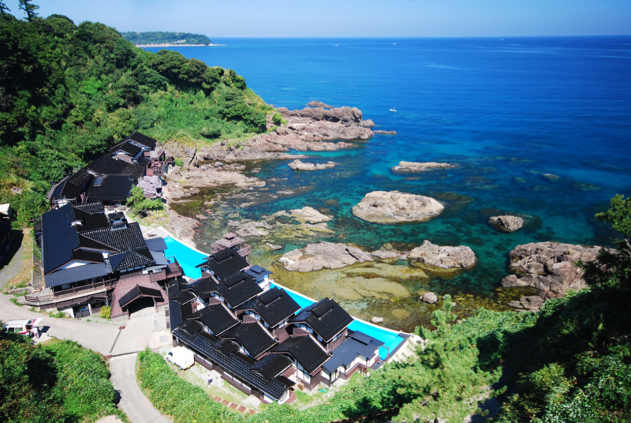 8.  ランプの宿（石川）4086637