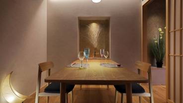 旅館のお食事処 / 17