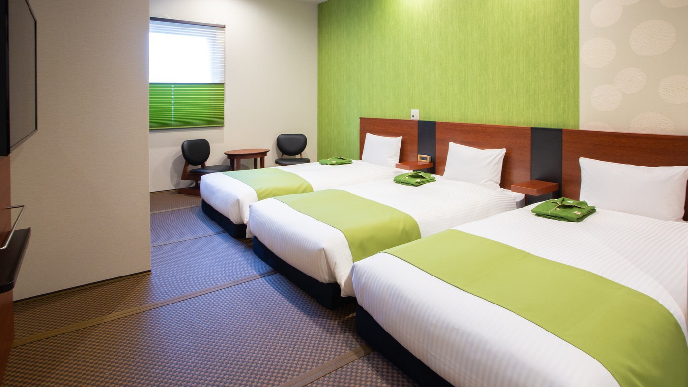 大浴場でリフレッシュ、ハッピーアワーで乾杯♪3531220