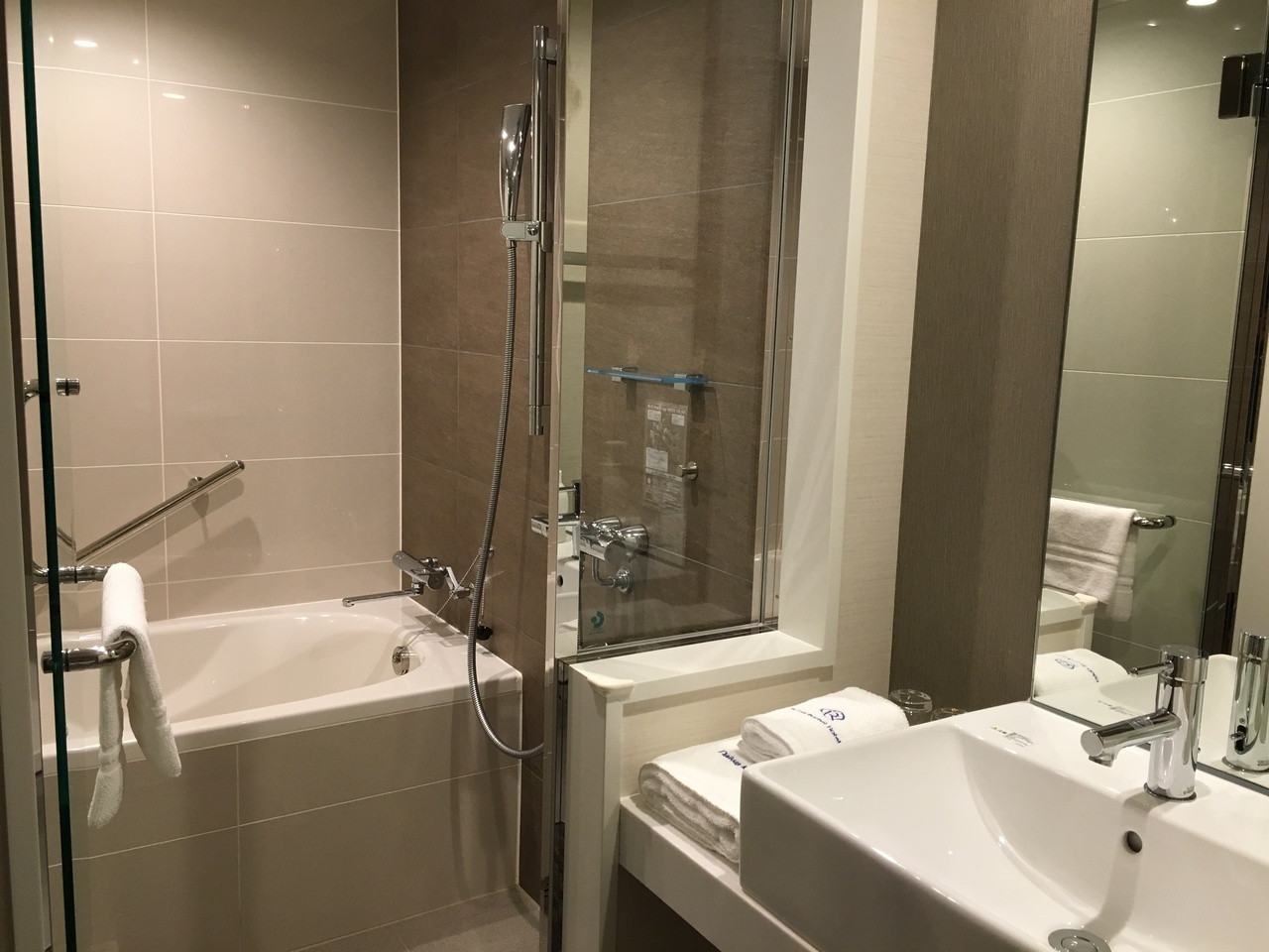 7. ダイワロイネットホテル銀座3629440