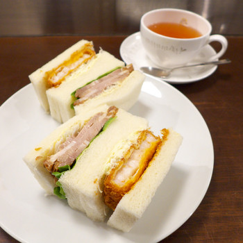 「さえら」 料理 46845928 ねぎチャーシュー＆海老カツ（￥680）＋紅茶（￥200）