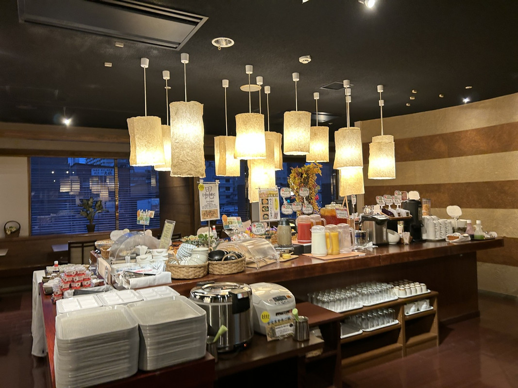 朝食レストラン