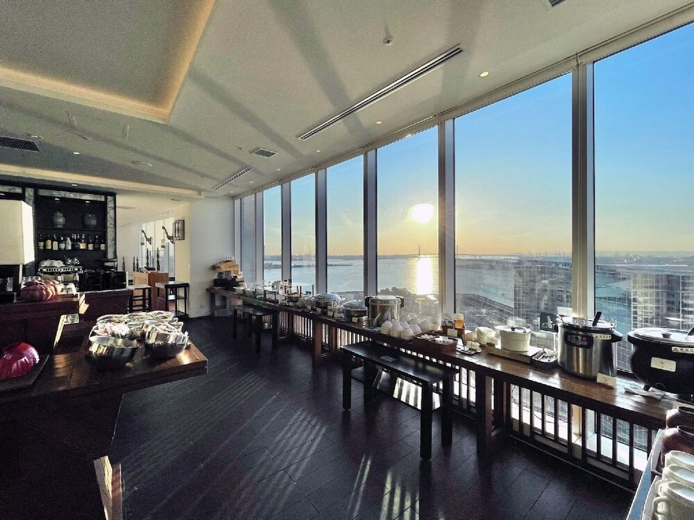 朝食ビュッフェ