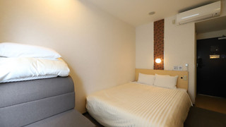 ダブルルーム [ソファー付] 禁煙