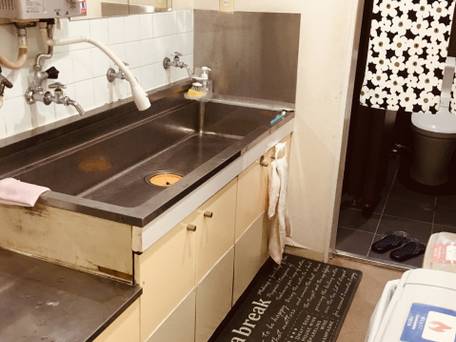 ビジネス ホテル ラッキー / 3