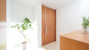 内部エントランス / 2