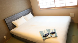 和洋室 クイーンルーム クイーンベッド 1 台