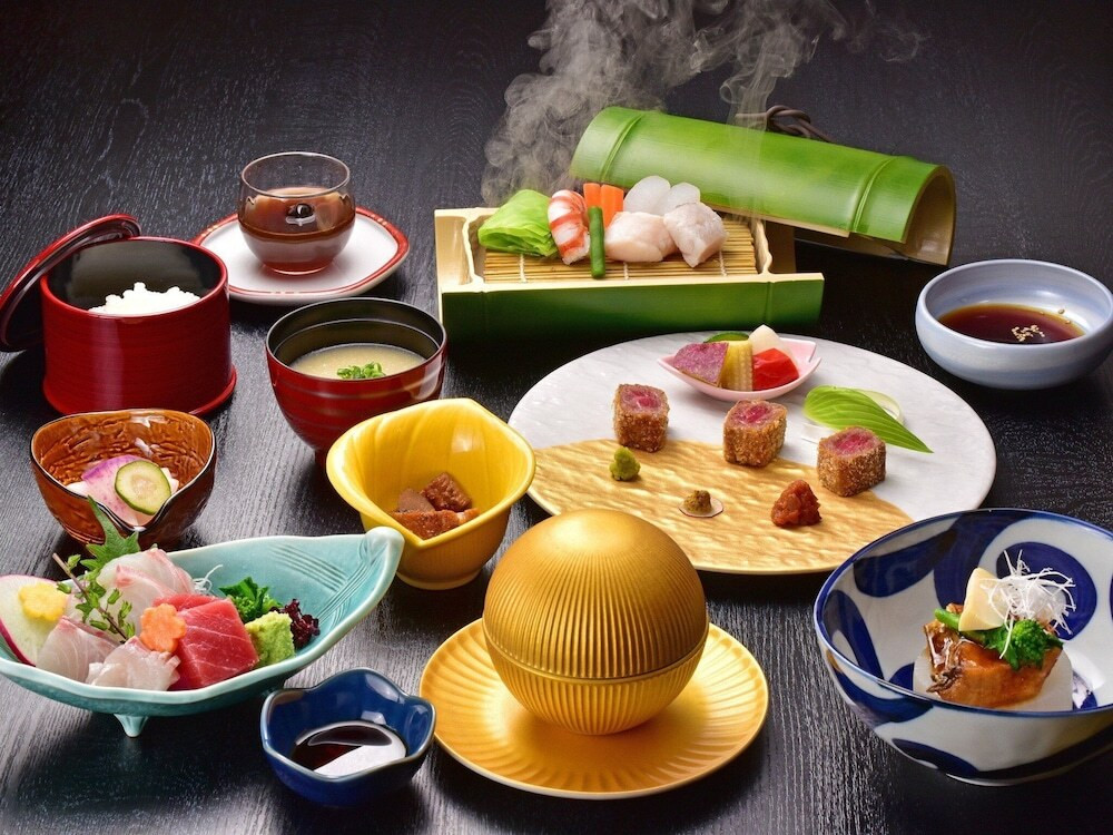 旅館のお食事処