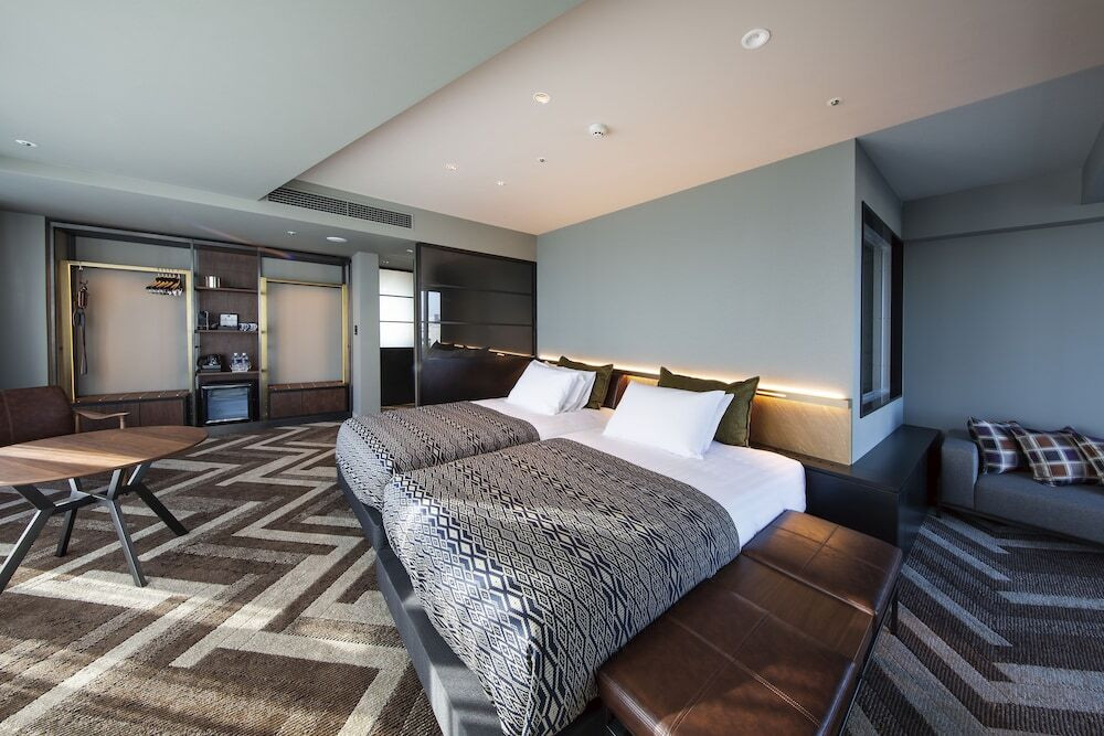 デラックスコーナーツイン