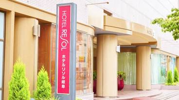 施設の入り口 / 20