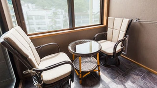 [和モダンジュニアスイート] 60平米 + 専用テラス8平米 信楽焼露天風呂