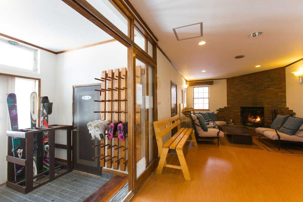 ロビーラウンジ