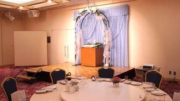 屋内結婚式場 / 9