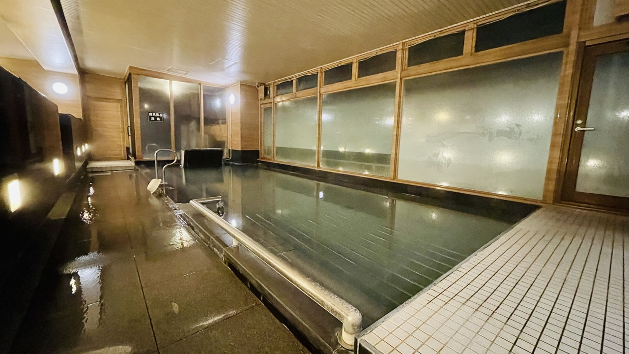 大浴場トレヴィ