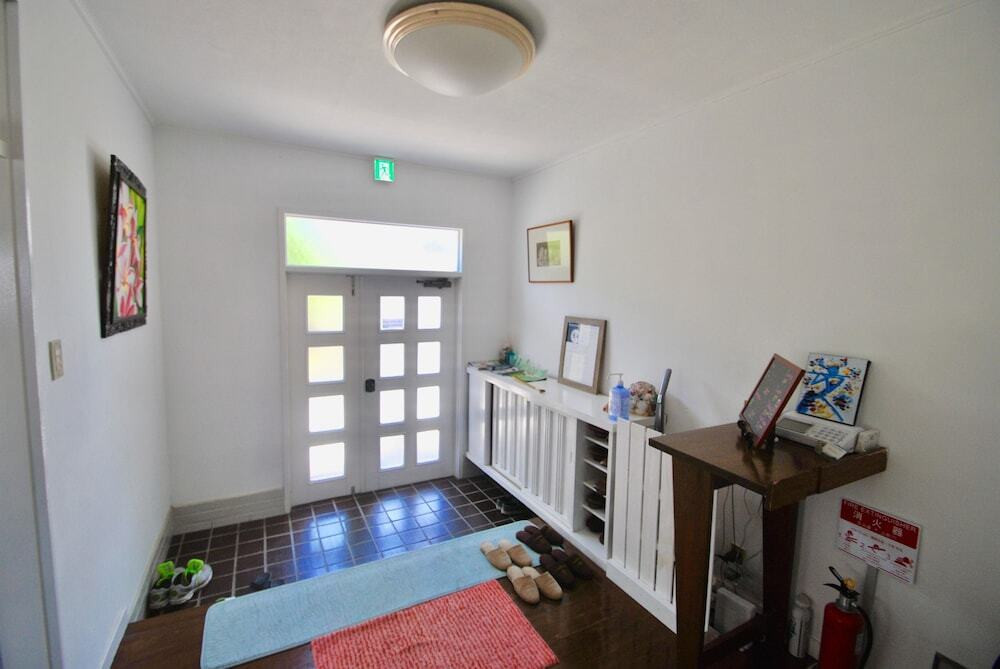 内部エントランス