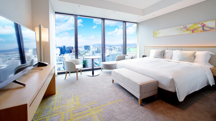 「屋上温泉スパ」でリゾート気分♩博多駅直結の優雅なホテル3392180