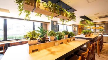 朝食スペース / 9