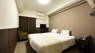 ビジネス ツインルーム シングルベッド 2 台 禁煙