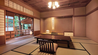 ラグジュアリー スイート