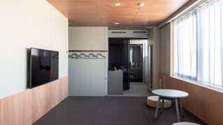 Superior with Japanese-style