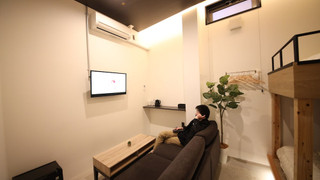 コンフォート 4 人部屋 シングルベッド 4台 禁煙