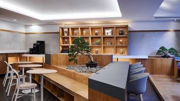 ロビーラウンジ / 4