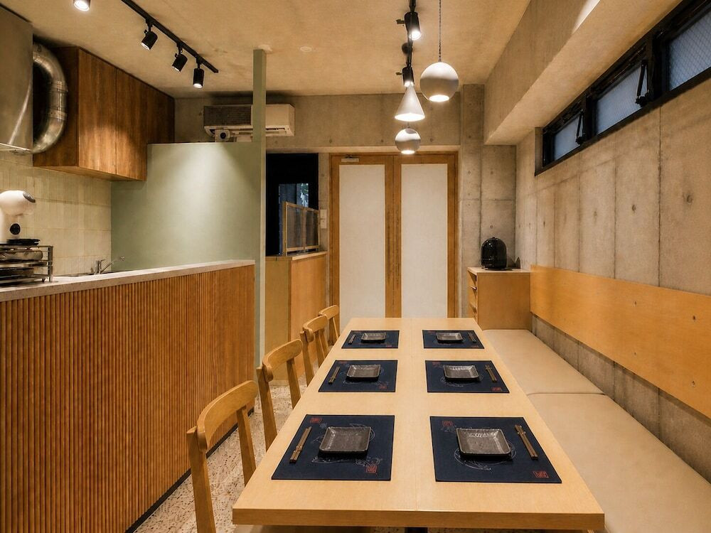 レストラン