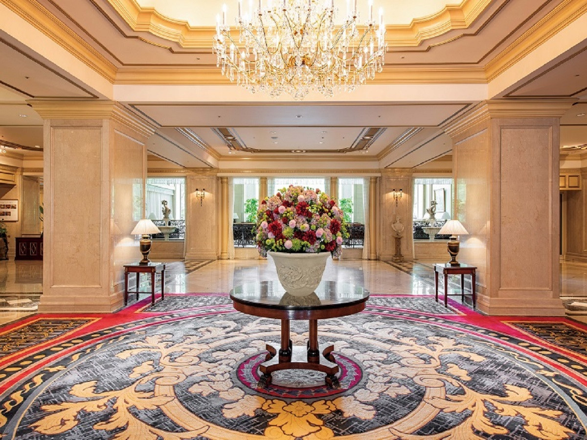 雄大な日本庭園を眺めて過ごす4051381