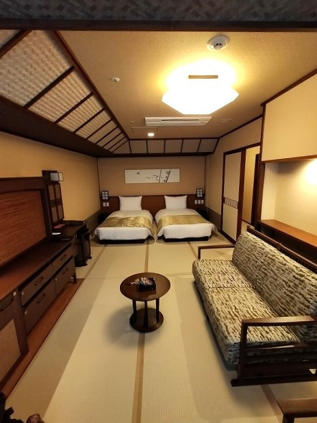 ハリウッドツイン