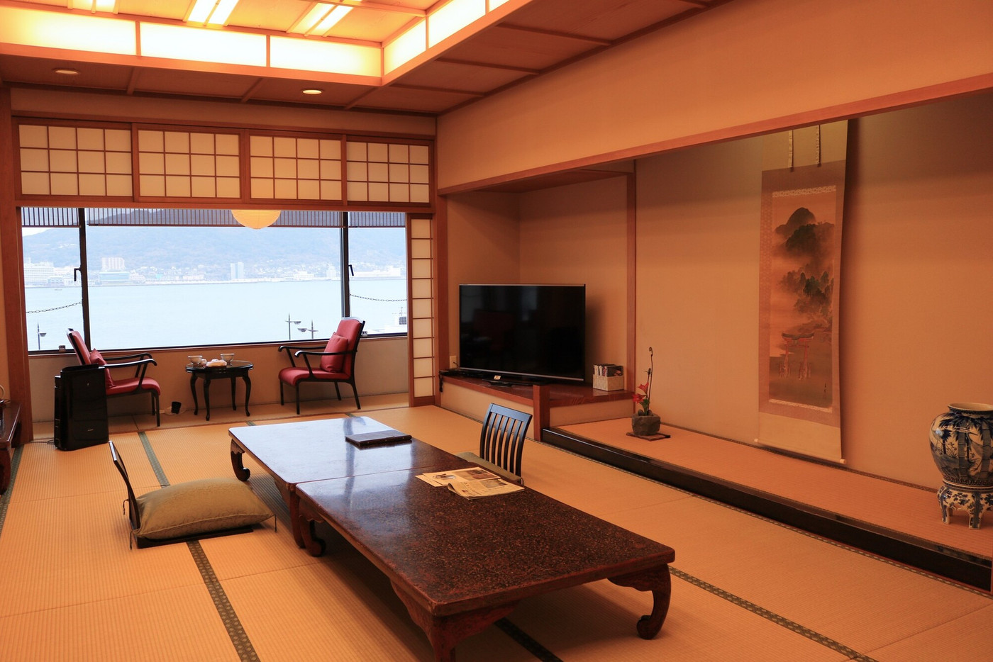 「春帆楼 下関本店」 内観 101742202 お部屋