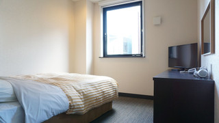 スタンダードダブルルーム <シャワーのみ> 喫煙