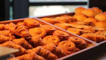 朝食ビュッフェ パン / 7