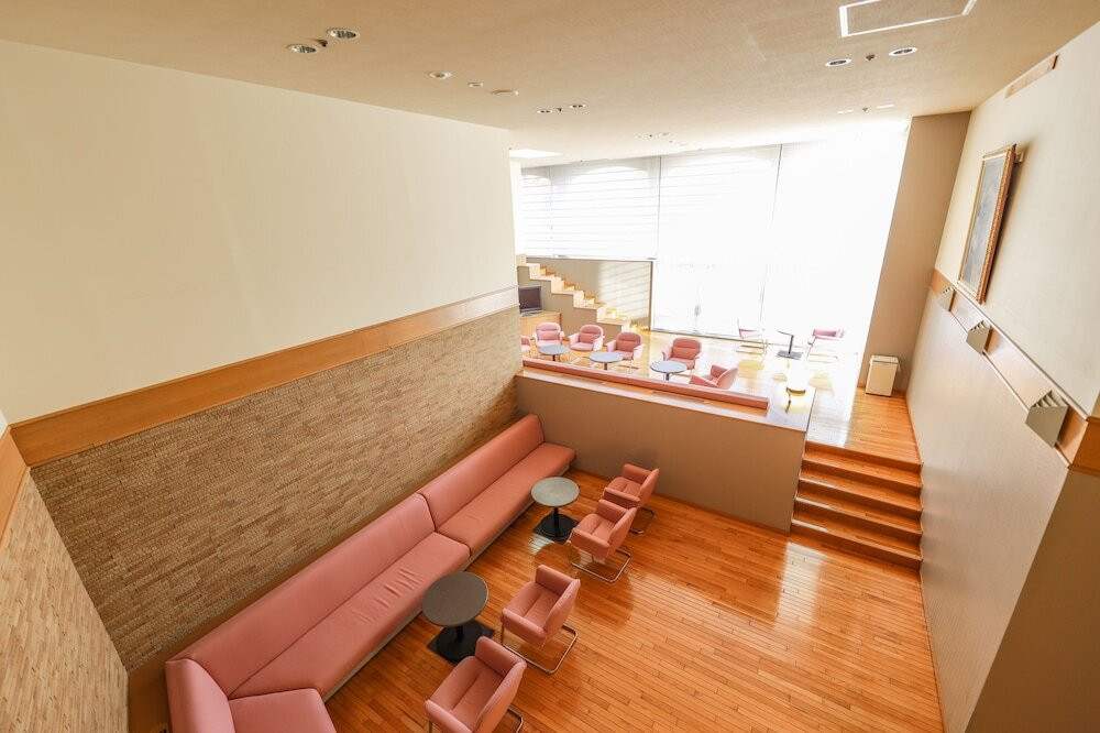 ロビーラウンジ