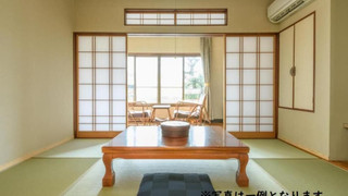 トリプル和室　共用バスルーム