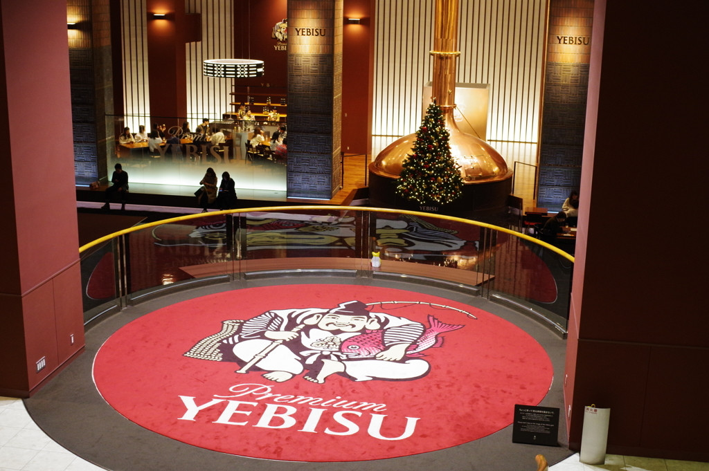 グルメ散策やテイスティングも満喫3849894