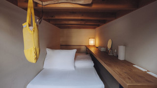 ファミリー 4 人部屋 共用バスルーム