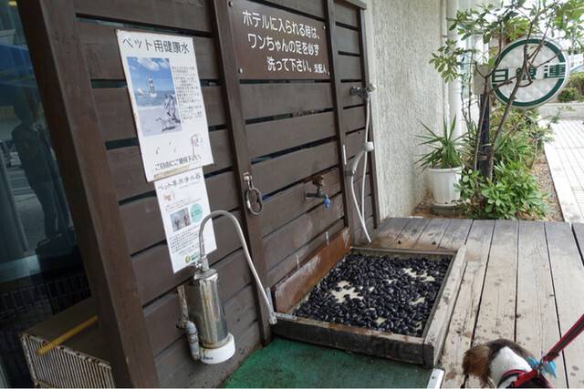 ワンちゃん用足洗い場と浄水器 / 4