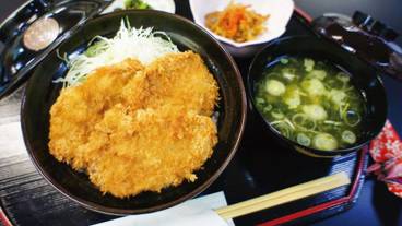 食事・飲み物 / 2