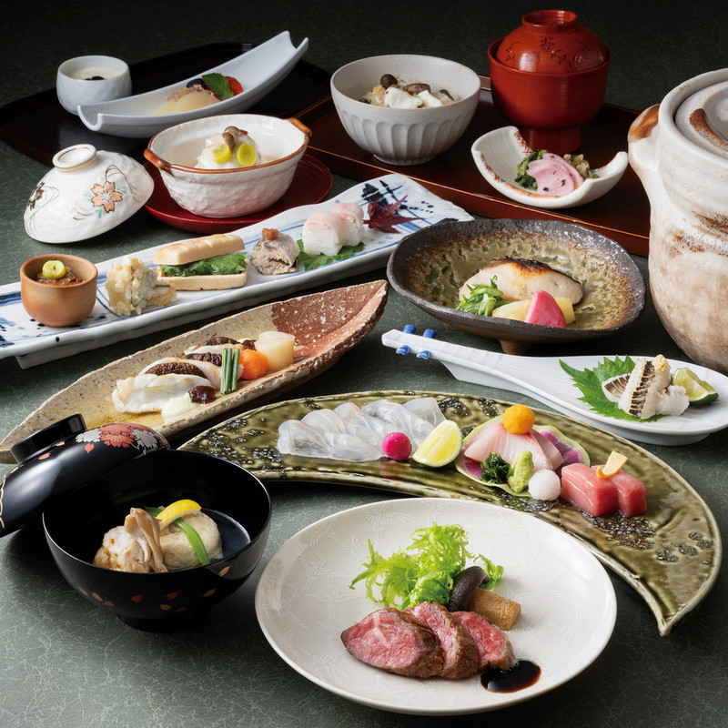 「彩羽」会席料理例