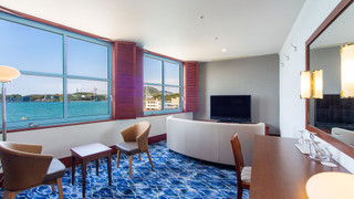 クラブラウンジアクセス付き　スーペリアダブル(40平米)　オーシャンビュー　禁煙