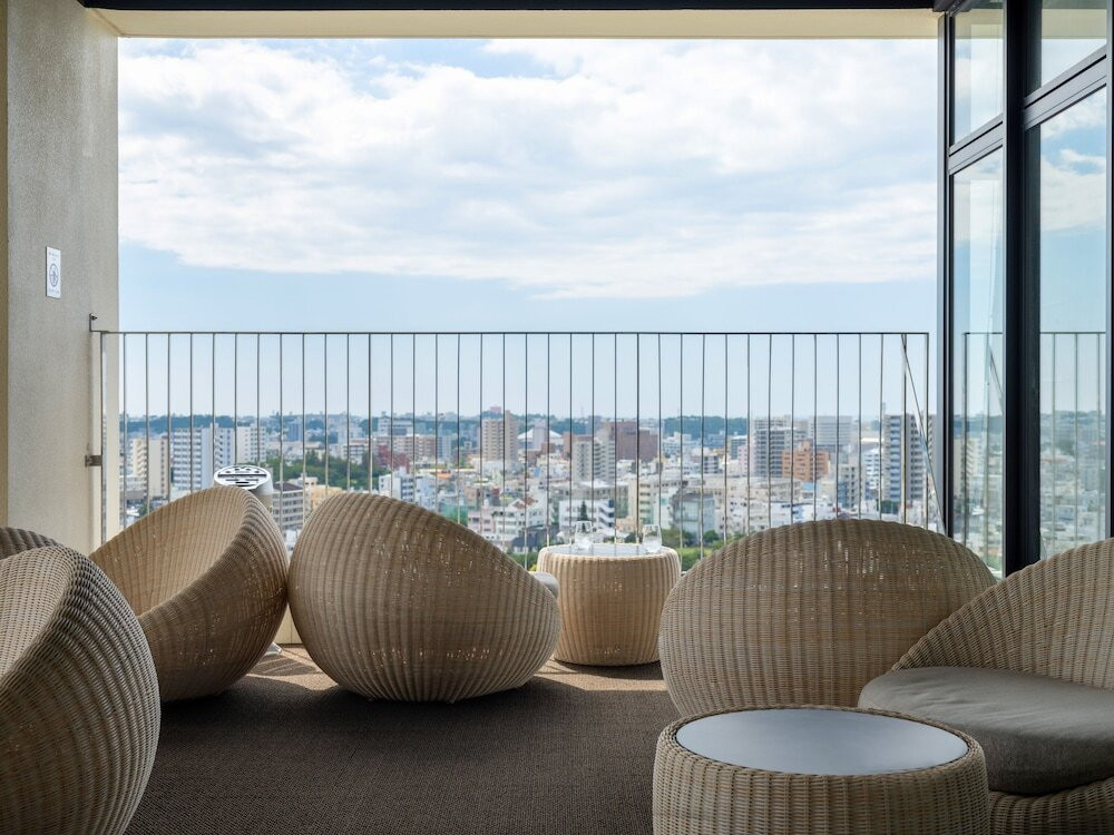 クラブラウンジ③