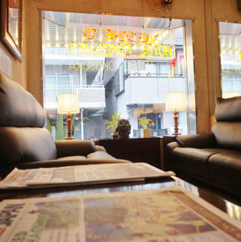 レトロ懐かしいホテルでホッと一息3484559