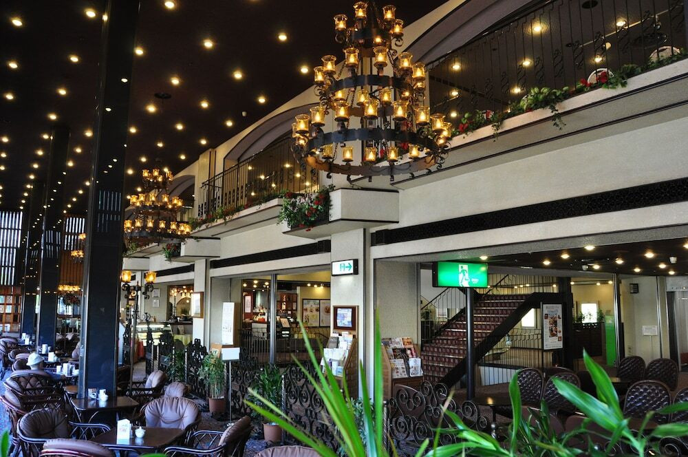 ロビーラウンジ