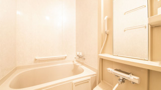 和室８畳　専用トイレ付　喫煙可